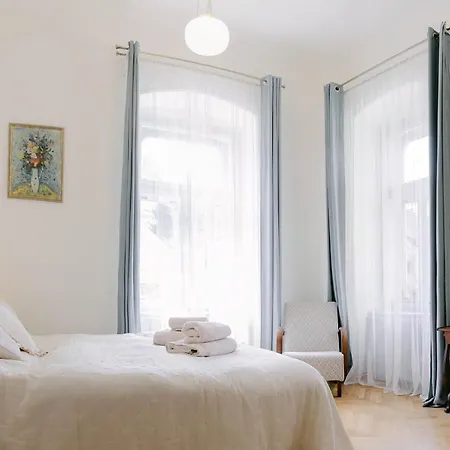 Cyprian アパート